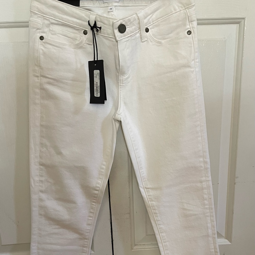 Paige Skyline Crop White Jeans